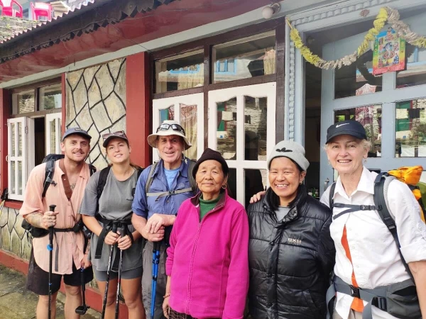 Meeting local family for second time ghorepani