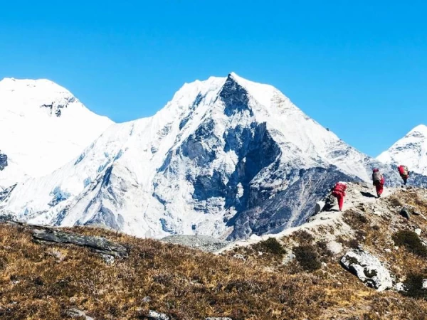 Chukung Trail Island Peak